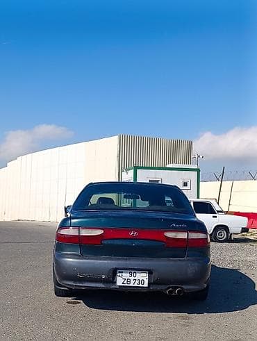 mercedes e 240 2004: Hyundai Marcia: 2 l | 1998 il Sedan — 8