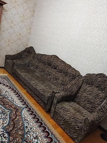 kreslo: İşlənmiş, Divan, 2 kreslo, Divan, Bazalı, Açılmayan — 1