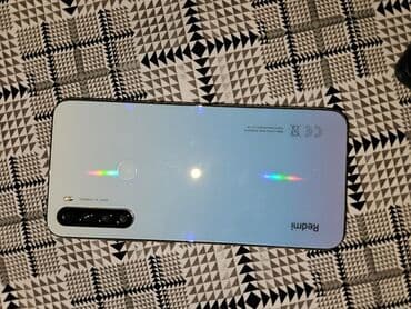 xiaomi not 8 ekran: Məhsul: Xiaomi Redmi smartfon Xüsusiyyətlər: - Rəng: Ağ (şüşə arxa — 2