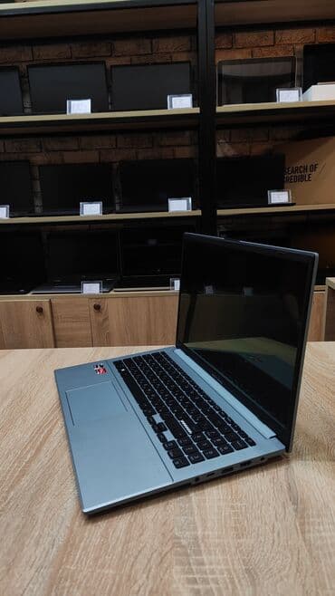 Kompüter ehtiyyat hissələri: ASUS Vivobook X1504 ⚙️ AMD Ryzen 5-7520U (4 nüvə, 8 axın, yüksək — 3