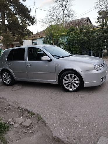 Volkswagen Golf: 2 l | 2002 il Hetçbek