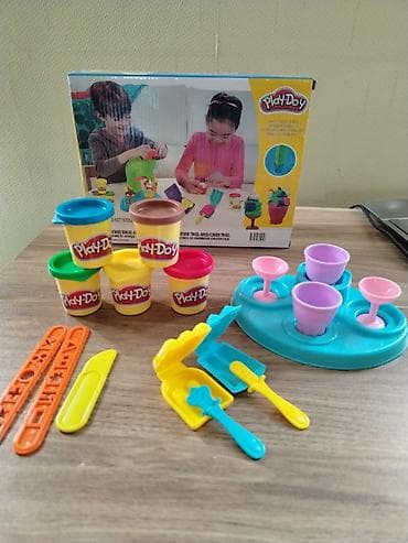 Игрушки: Play-Doh dondurma temalı yaradıcılıq dəsti Məzmun: - Play-Doh — 1