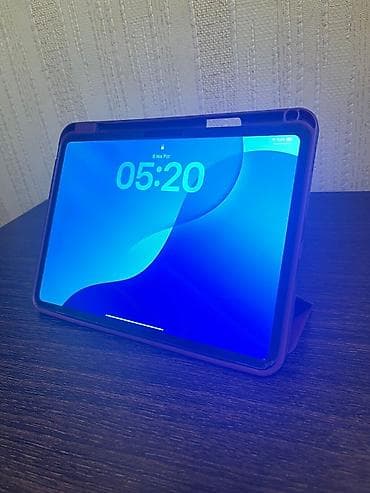 mini tablet: İşlənmiş Apple iPad Pro 11 (2025), 11", 256 GB — 3