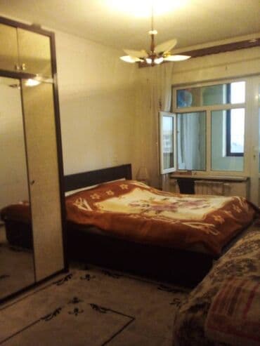 9 ci mikrorayon satilan evler: Bakı, 4 otaqlı, Köhnə tikili, 90 kv. m — 4