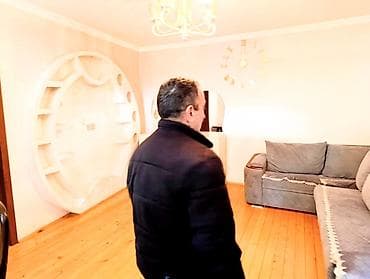 Bağ evləri: Kirayə ev 4 otağ verilir. Yataq otağı mebel dəsti və qonaq otağı üçün — 4