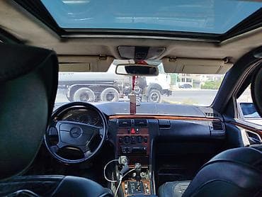 azsamand diski: Mercedes-Benz E-Class (W210) sedan - Korpus: 4 qapılı sedan, tünd — 5
