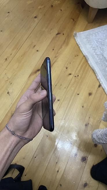xioami 11: IPhone 11 Pro Max, Matte Midnight Green, Face ID — 5