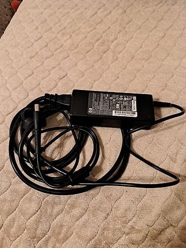 HP noutbuk adapteri satılır. HP və Compaq noutbuk modelləri üçün — 2