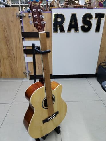 dominos sumqayit: Akustik gitara, 6 sim, Yeni, Ünvandan götürmə — 1