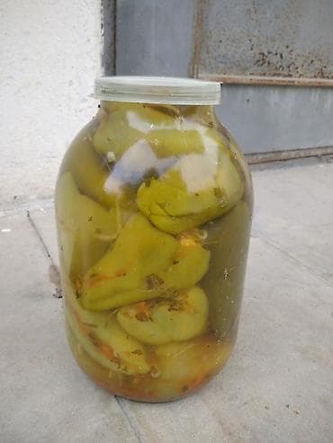 Mürəbbələr: Məhsul: Ev şorabasının bankaları Təsvir: - Şəkillərdə 3 litrlik böyük — 3