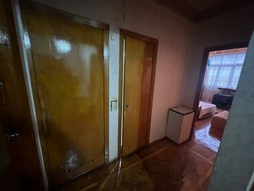 9 ci mikrorayon satilan evler: Bakı, Əhmədli, 4 otaqlı, Köhnə tikili, m. Əhmədli, 100 kv. m — 8