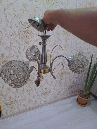 rəngli işıqlar: Çılçıraq, 3 lampa, Metal — 3