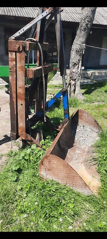 Traktor üçün hidravlik ön yükləyici (kovalı) qoşqu - Konstruksiya