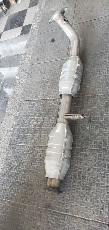 Tayota prado 2.7 Avtomobilin mühərrikinin çıxardığı zərərli qazları