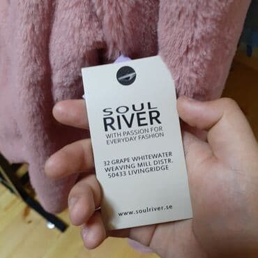 женские натуральные шубы: İsvecden alinibdir Orginal maldir bu rengını satmısam eynı bunun — 2