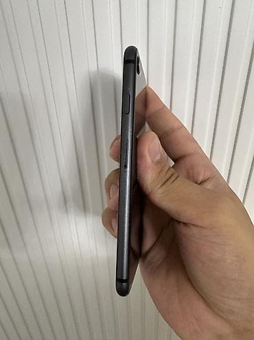 world telecom iphone x: IPhone 8, 64 GB, Qara, Zəmanət, Kredit, Barmaq izi — 7