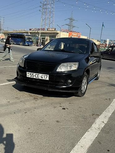 VAZ (LADA) Granta: 1.6 l | 2012 il 393000 km Sedan — 3