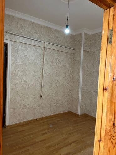 1 otaqli kiraye evler gencede: Gəncə, 4 otaqlı, Köhnə tikili, 86 kv. m — 3