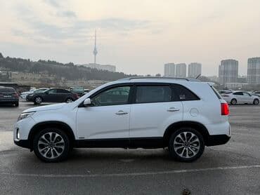 VAZ (LADA): Kia Sorento – ağ rəngli, şəhər və uzun yol üçün rahat, geniş salonlu 7 — 7