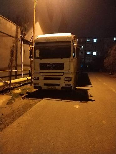 3 mostlu kamaz: Фура MAN 2006, 2006 г., мотор 0.5 л, 500000 км — 2