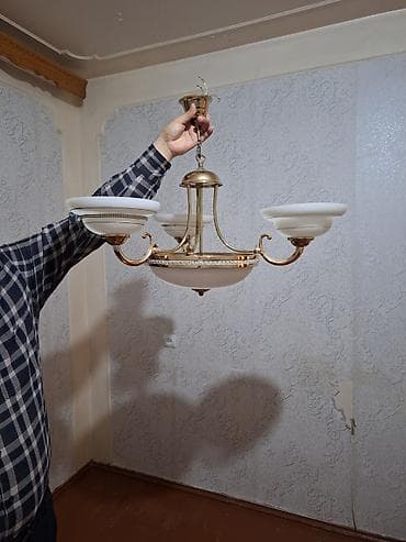 Şəkillər, tablolar: Çılçıraq, 5 lampa, Metal — 1