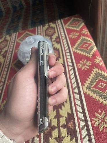 telefon 100azn: Vertu — 4