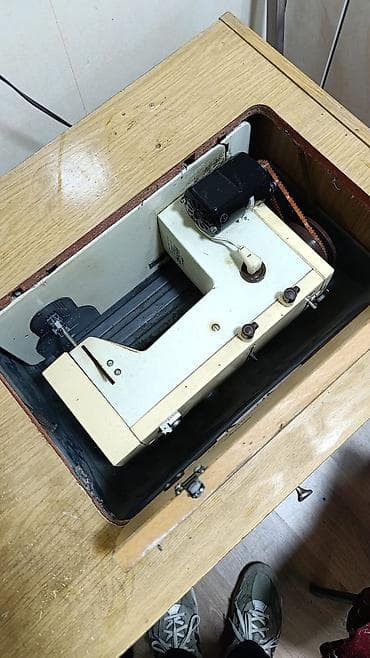 Tikiş maşınları: VERITAS tikiş maşını – stol ilə komplekt - Mexaniki/elektrik tipli — 3