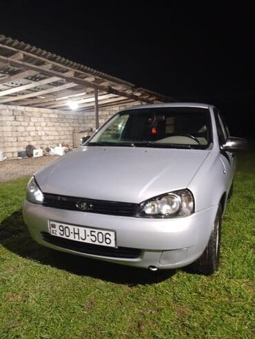 lada 2107 2011: 1.4 mayor kandaaner islek Model: LADA Kalina (hatchbek), gümüşü rəng — 1