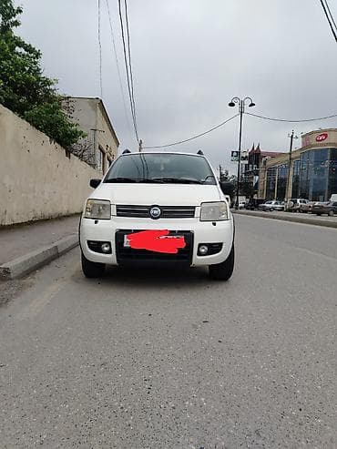 salam avto: Fiat Panda 4x4 – şəhər və kənar yollar üçün praktik kompakt krossover — 5