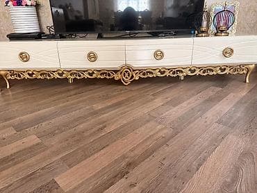 islenmis stol stullar: TV altlığı — 3