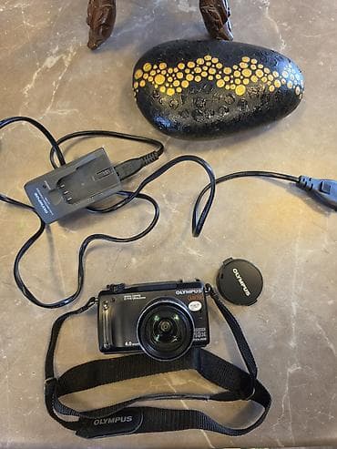 iphone 8 barter var: Olympus Camedia C-770 Ultra Zoom rəqəmsal fotoaparat - 4.0 MP — 4