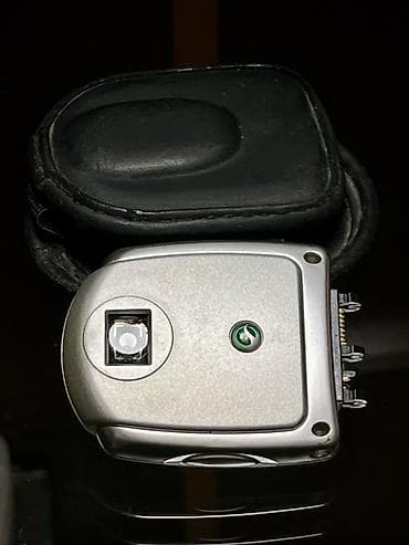 sony cyber: Bu cihaz Sony Ericsson brendinə aid xarici qoşulan kamera — 3