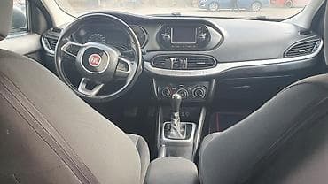 3 23 most: Fiat Tipo: 1.6 l | 2017 il 233000 km Sedan — 3