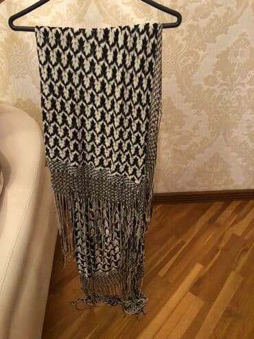 hazır hicablar: Antik ŞAL(Germaniya)100 ildan cox. )Qara-ağ rəngli toxunma şərf/şal — 1