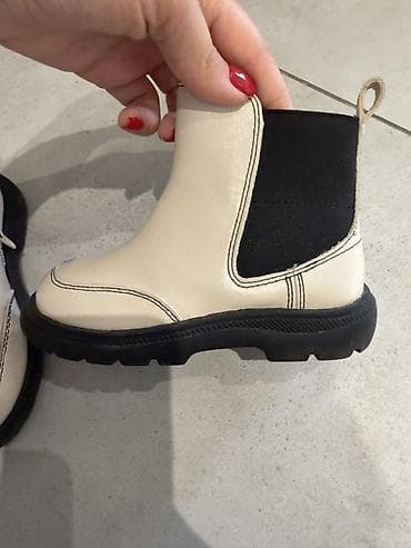 mövsümi uşaq çəkmələri: Rəng - Bej Çəkmələr, Ölçü: 23, Uniseks — 2