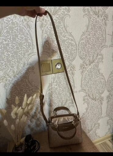 berber aksesuarlari: Əl çantası, Yeni — 6