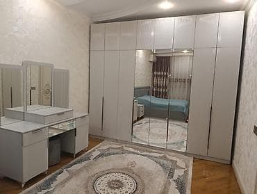 parca skaf: Yataq otağı üçün dəst - Geniş qapalı dolab: tavana qədər uzanan modul — 2