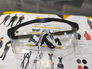 Mühafizə eynəyi – şəffaf linzalı, geniş baxış bucaqlı model