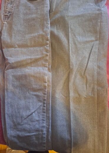 uşaq godəkcəsi: 9-12 yaş oğlan uşağı üçün geyim satılır.çox az geyilib.hamısı birlikdə — 4