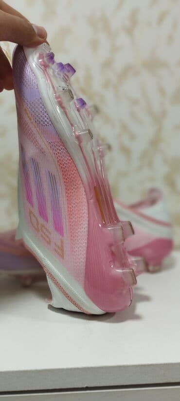 insan anatomiyası və fiziologiyası pdf: Butslar Adidas — 3