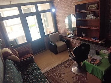 quba əmlak: ARENDAYA VERİLİR Ofis ve Berber xana üçun elverişlidir.Ünvan Bineqedi — 5