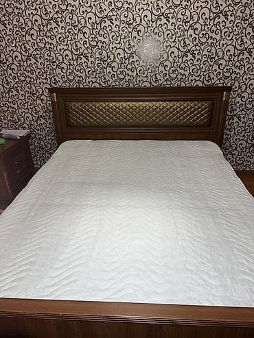 İkinəfərlik çarpayı, Komod