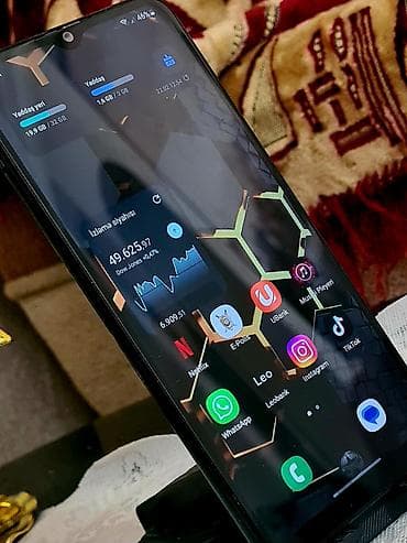 optimal redmi: Samsung Galaxy A03, 32 GB, rəng - Qara, Zəmanət, Sensor, İki sim kartlı — 6