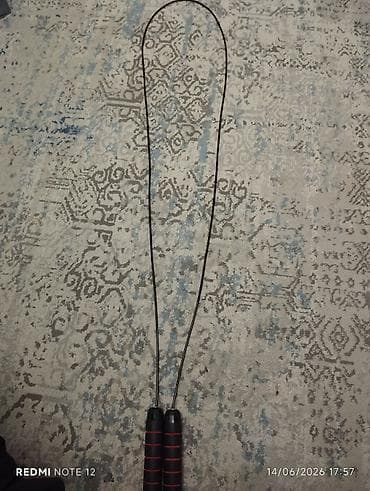 Sürətli ip (jump rope) – kardio və HIIT məşqləri üçün. - Material — 1