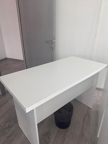 Ofis oturacaqları: Yeni, Müdir üçün, Dördbucaq masa — 1