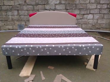 taxta çardaq çarpayı: Taxt — 1