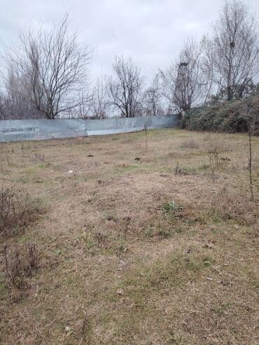 2 ci mikrorayon satilan evler: Satış üçün həyət evi - Bir mərtəbəli, dördbucaqlı planlı fərdi — 5