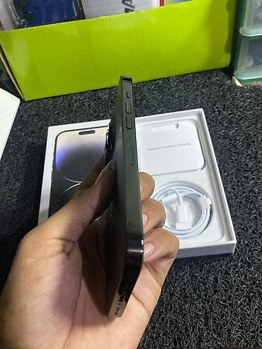 iphone 8 pilus: IPhone 14 Pro, 128 GB, Black Titanium, Zəmanət, Kredit, Face ID — 6