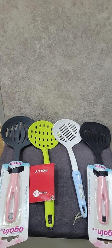 çuğun tava: Mətbəx üçün alətlər dəsti – müxtəlif markalardan Tərkib: - 4 ədəd — 3