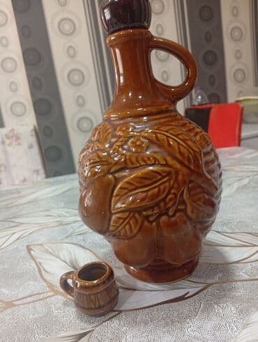 qızıl qabı: Rəng - Qəhvəyi, Keramika — 1